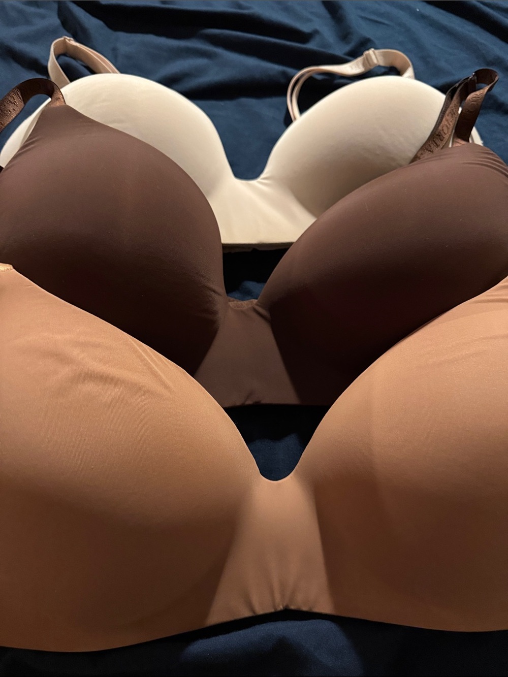 Victorias Secret T-Shirt lightly lined wireless Bras -Brown, Nude & White- 38 D